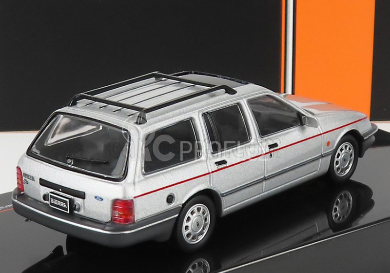 Ixo-models Ford england Sierra Ghia Sw Station Wagon 1986 1:43 Silver