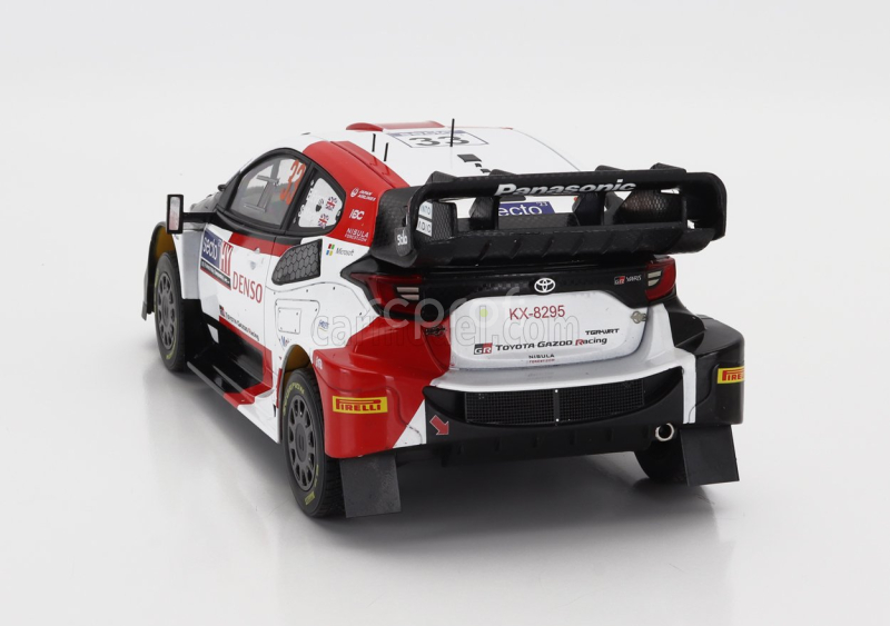 Ixo-models Toyota Yaris Gr Hybrid Rally1 Team Toyota Gazoo Racing Wrt N 33 Winner Rally Finland 2023 Elfyn Evans - Scott Martin 1:18 Bílá Červená Černá