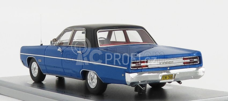 Kess-model Dodge Phoenix 4-door Sedan 1968 1:43 Světle Modrá S Černou