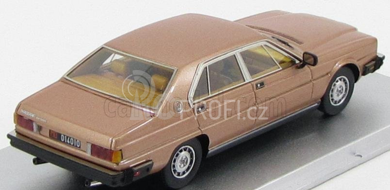 Kess-model Maserati Quattroporte 4.9 1983 1:43 Oro Longchamp Met