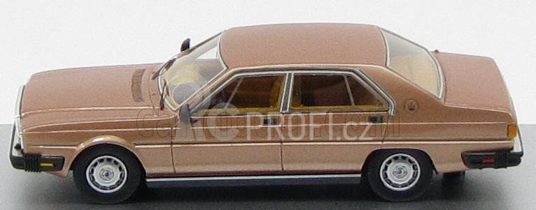 Kess-model Maserati Quattroporte 4.9 1983 1:43 Oro Longchamp Met