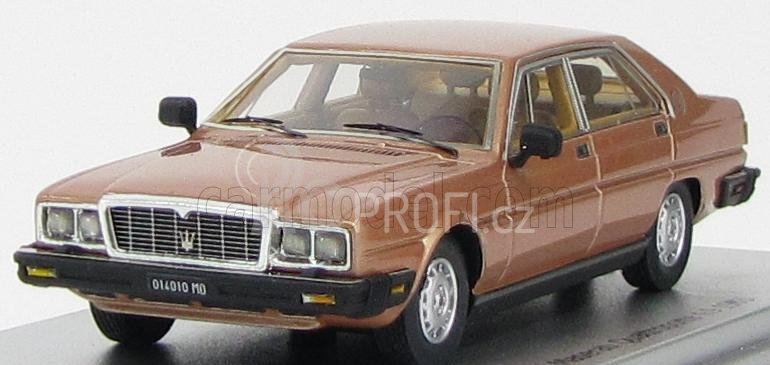 Kess-model Maserati Quattroporte 4.9 1983 1:43 Oro Longchamp Met