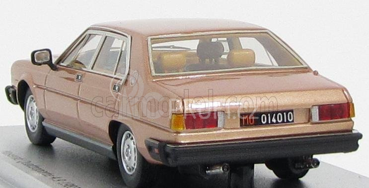 Kess-model Maserati Quattroporte 4.9 1983 1:43 Oro Longchamp Met