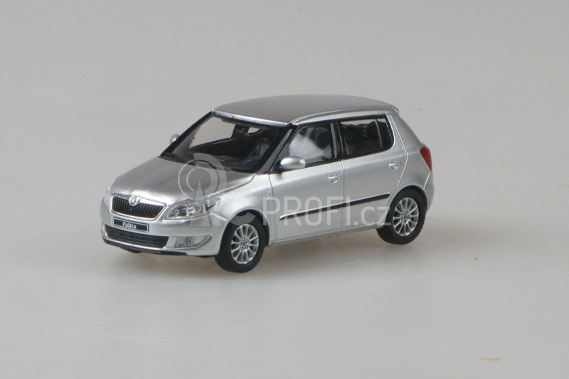 Abrex Škoda Fabia II FL (2013) 1:43 - Stříbrná Brilliant Metalíza