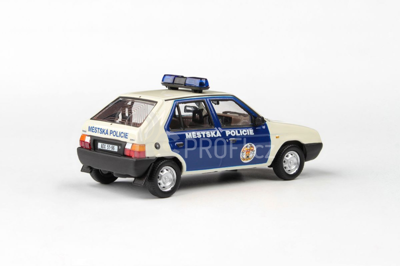 Abrex Škoda Favorit 136L (1988) 1:43 - Městská Policie Praha