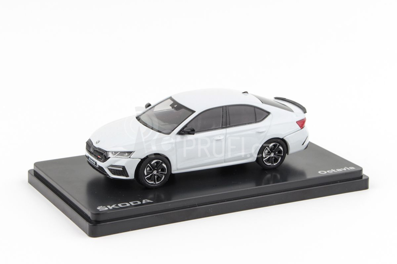 Abrex Škoda Octavia IV RS (2020) 1:43 - Bílá Moon Metalíza