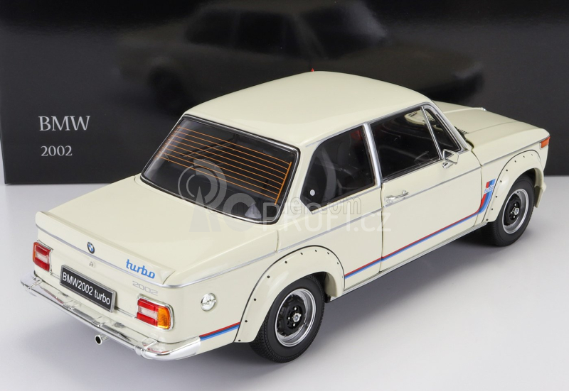 Kyosho BMW 2002 Turbo 1974 1:18 Bílá