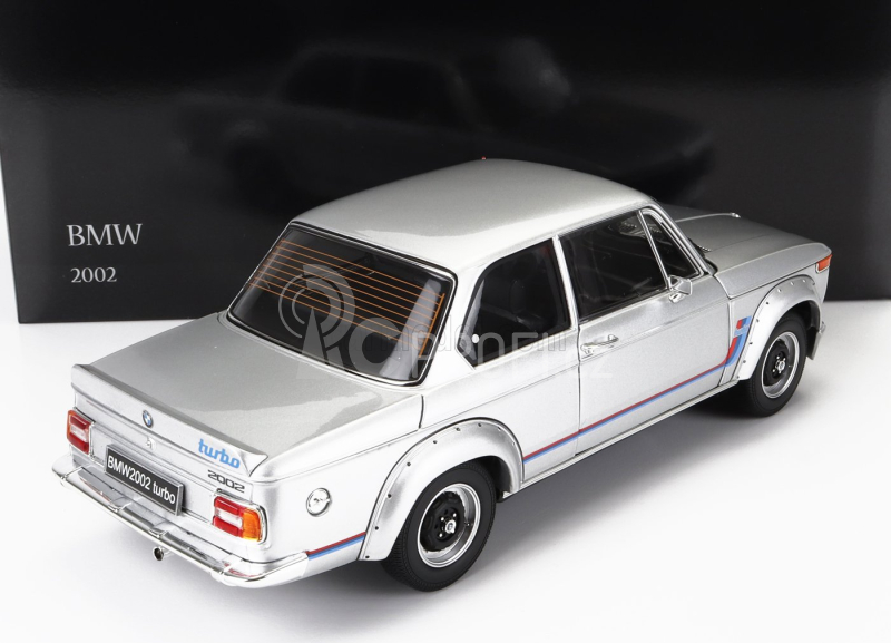 Kyosho BMW 2002 Turbo 1974 1:18 Silver