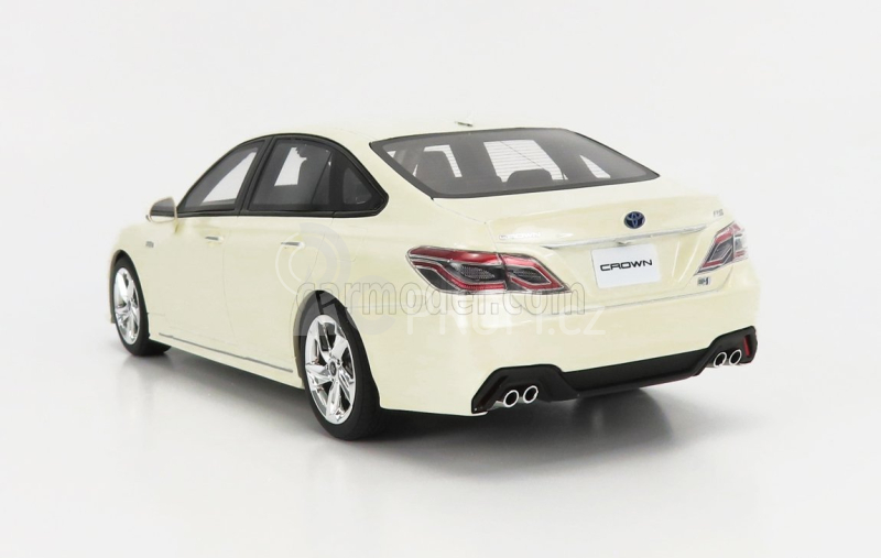 Kyosho Toyota Crown 3.5 Rs Advance 2012 1:18 Bílá