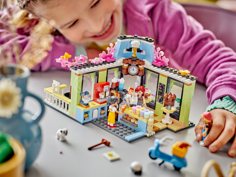 LEGO Friends - Kavárna v městečku Heartlake