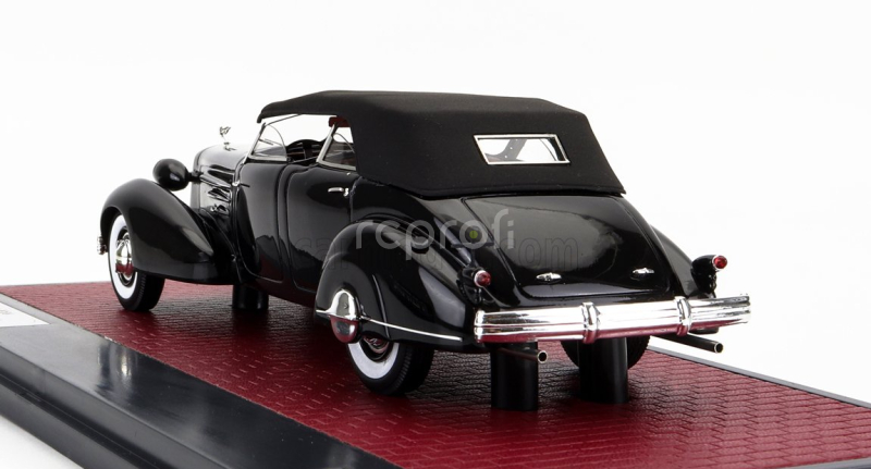 Matrix scale models Cadillac V16 Dual Cowl Sport Pheaton Cabriolet Closed 1937 1:43 Black