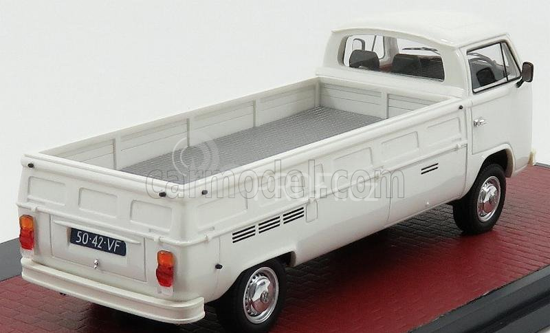 Matrix scale models Volkswagen T2 Kemperink Special Pick-up Lwb 1976 1:43 Bílá