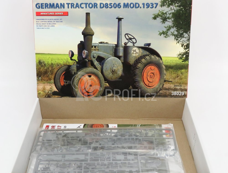 Miniart Lanz Bulldog D8506 Tractor 1937 1:35 /