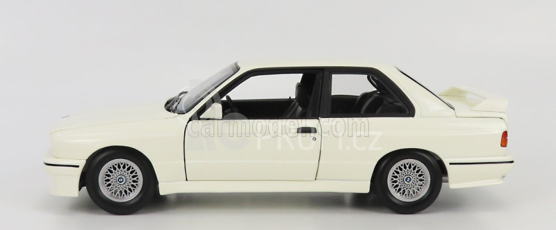 Minichamps BMW 3-series M3 (e30) 1987 1:18 Bílá