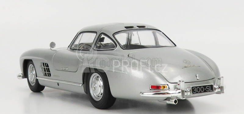 Minichamps Mercedes benz Sl-class 300sl Coupe Gullwing (w198) 1954 1:18 Silver