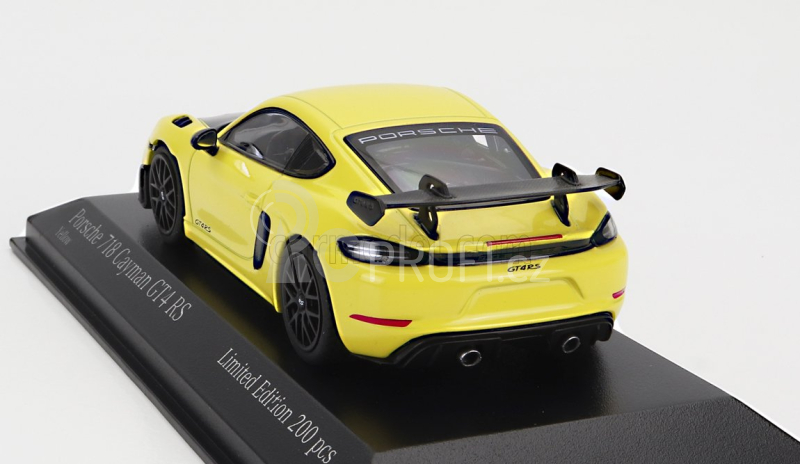 Minichamps Porsche 718 (982) Cayman Gt4 Rs 2021 - Black Rims 1:43 Žlutá Černá