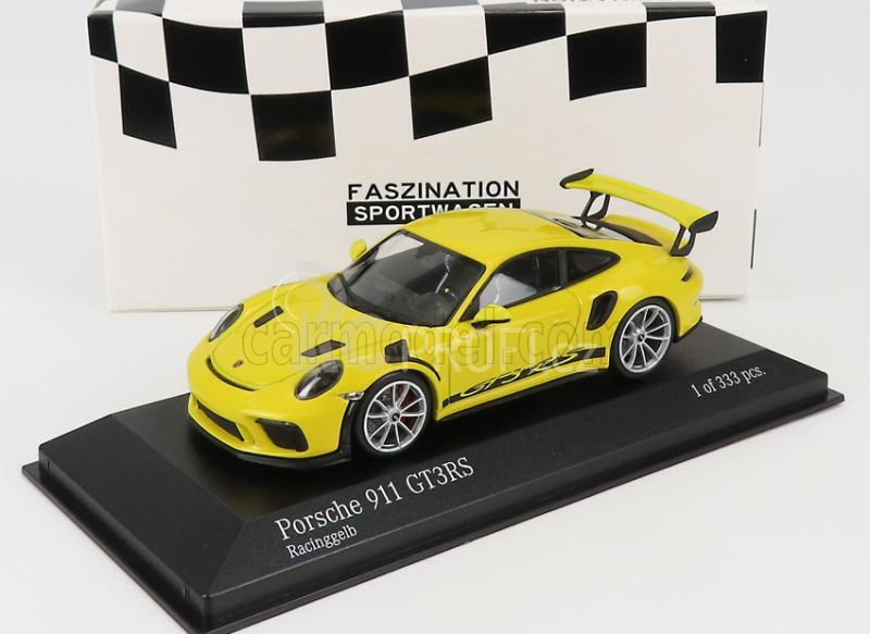 Minichamps Porsche 911 991-2 Gt3 Rs Coupe 2018 - Silver Rims 1:43 Závodní Žlutá