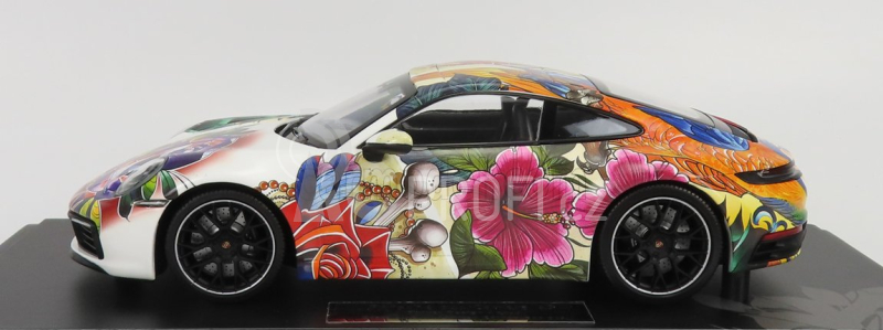 Minichamps Porsche 911 Carrera 4s Coupe Flower Design 2019 1:18 Různé