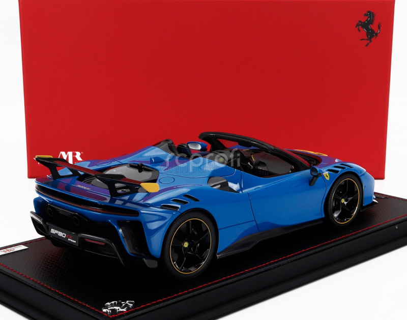 Mr-models Ferrari Sf90 Xx Stradale Spider 2024 - Con Vetrina - With Showcase 1:18 Azzurro Dino - Světle Modrá Černá Žlutá