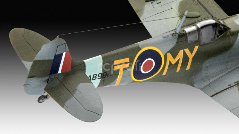 Plastic Modelkit letadla 03710 - Bf109G-10 & Spitfire Mk.V (1:72)