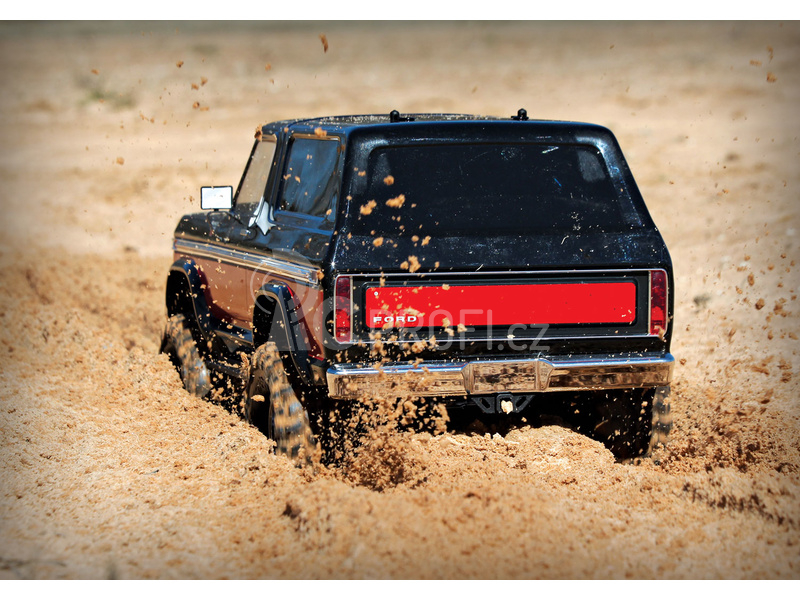 RC auto Traxxas TRX-4 Ford Bronco 1:10 TQi, červená