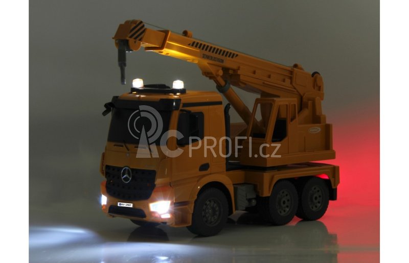 RC autojeřáb Mercedes Arocs