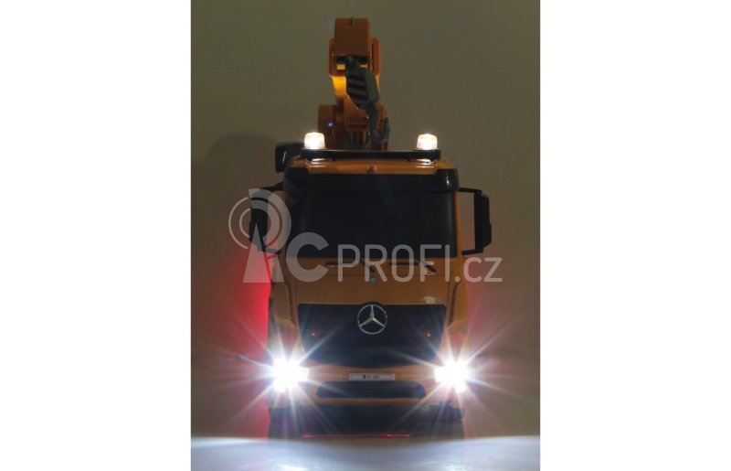 RC autojeřáb Mercedes Arocs