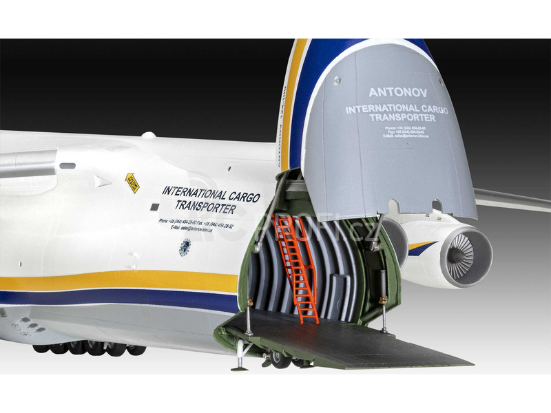 Revell Antonov An-124 Ruslan (1:144)