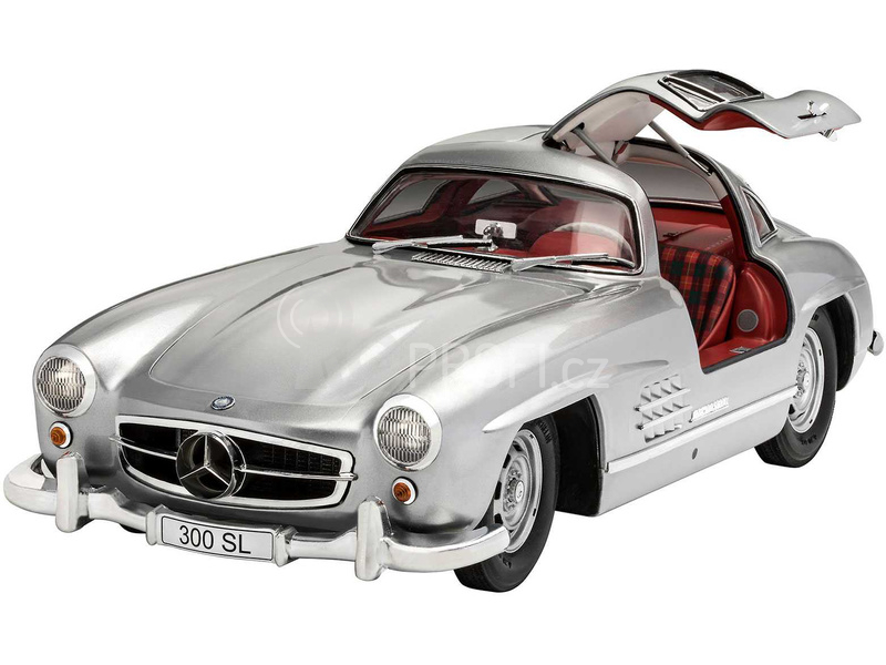 Revell Mercedes-Benz 300 SL (1:12)