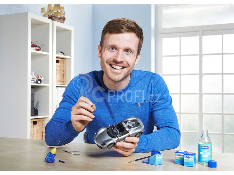 Revell Porsche 918 Spyder (1:24) (set)