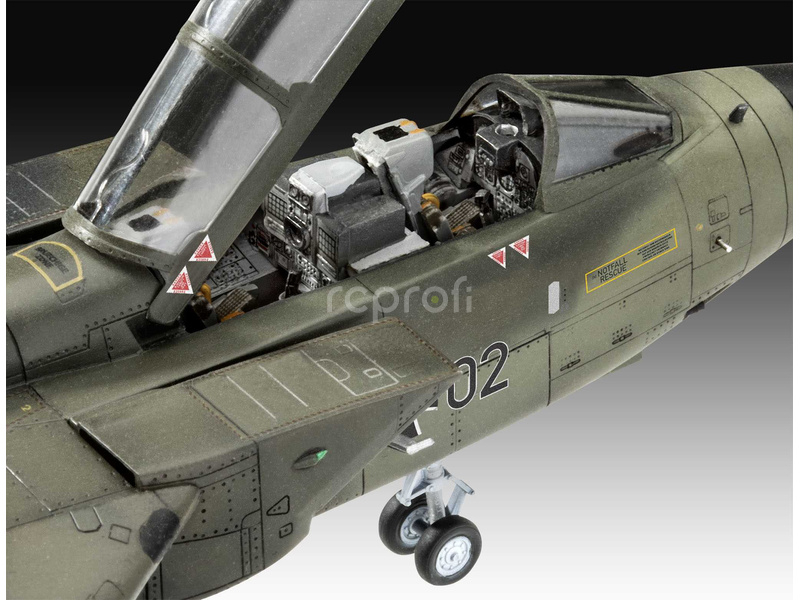 Revell Tornado 50. výročí (1:72)