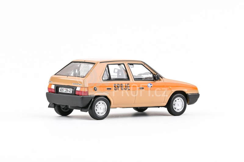 Abrex Škoda Favorit 136L (1988) 1:43 - Spoje