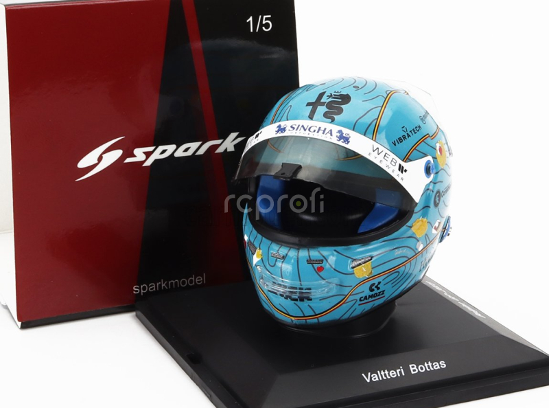 Spark-model Bell helmet F1  Casco Helmet Alfa Romeo C43 Team Stake N 77 Belgium Gp 2023 Valtteri Bottas 1:5 Světle Modrá