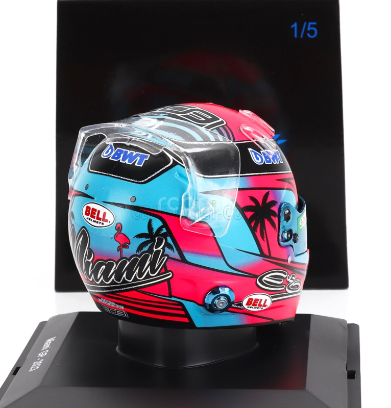 Spark-model Bell helmet F1  Casco Helmet Renault A523 Team Bwt Alpine N 31 Miami Gp 2023 Esteban Ocon 1:5 Modrá Růžová Fucsia