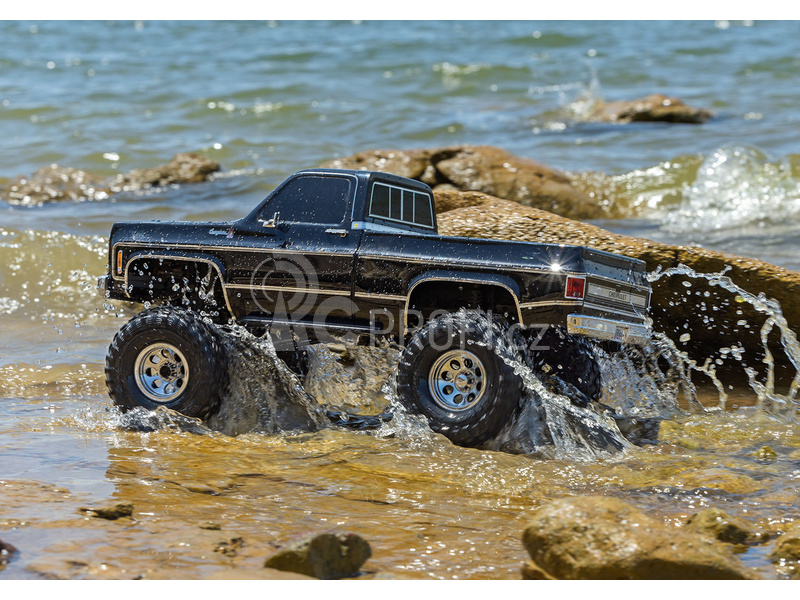 RC auto Traxxas TRX-4 Chevrolet K10 1979 TQi 1:10 RTR, černá