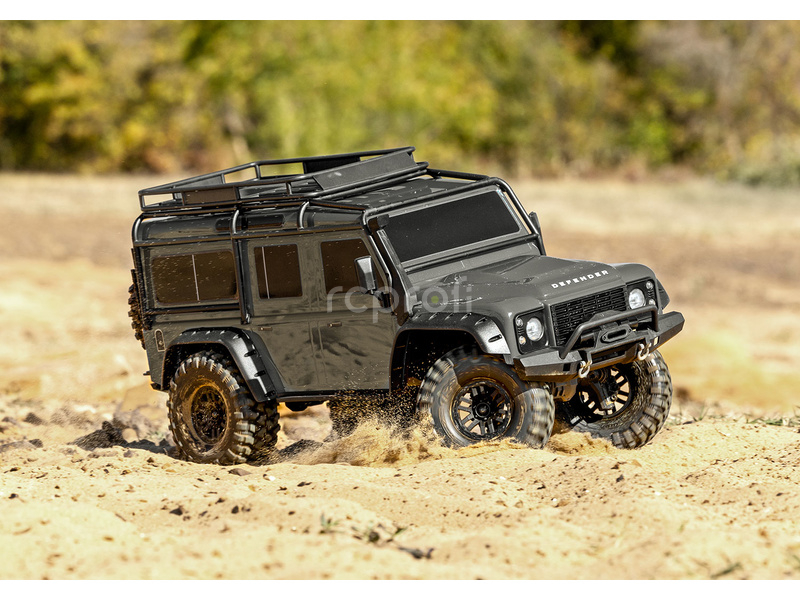 Traxxas TRX-4 Land Rover Defender 1:10 RTR červený