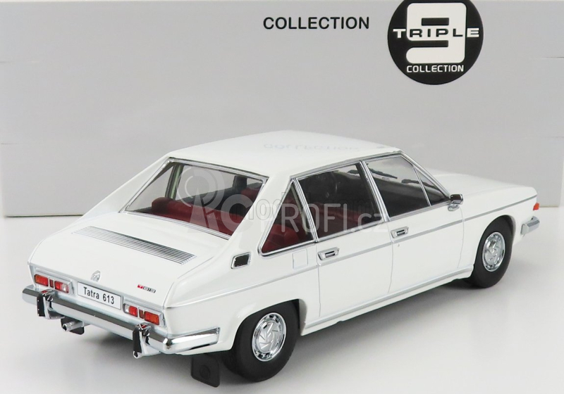 Triple9 Tatra 613 1979 1:18 Bílá