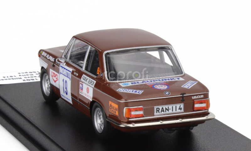 Trofeu BMW 1602 (night Version) N 19 Rally 1000 Lakes 1974 Onni Vilkas - Paavo Riikonen 1:43 Brown