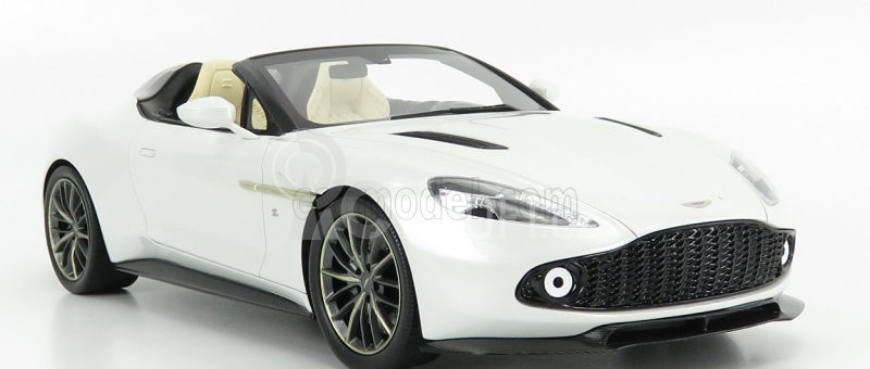 Truescale Aston martin Vanquish Zagato Speedster 2017 1:18 Escaping White