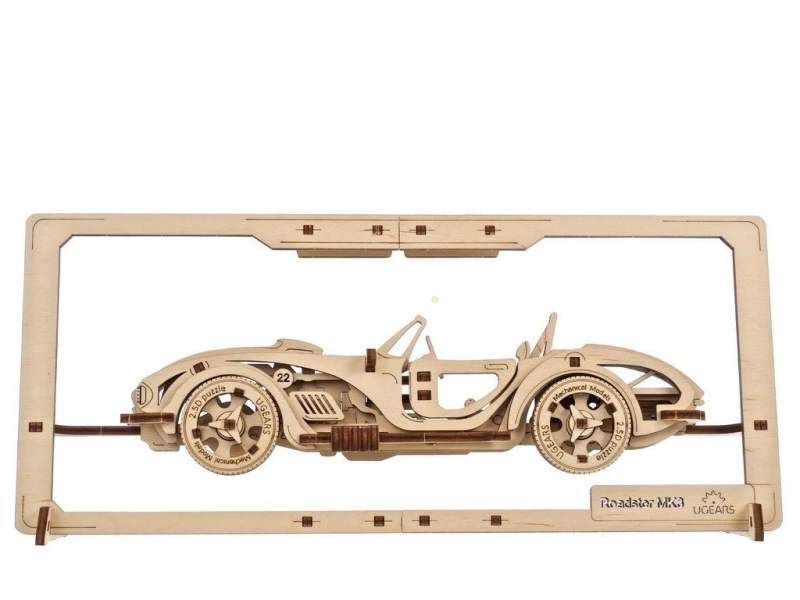 Ugears 2.5D dřevěné mechanické puzzle Roadster MK3