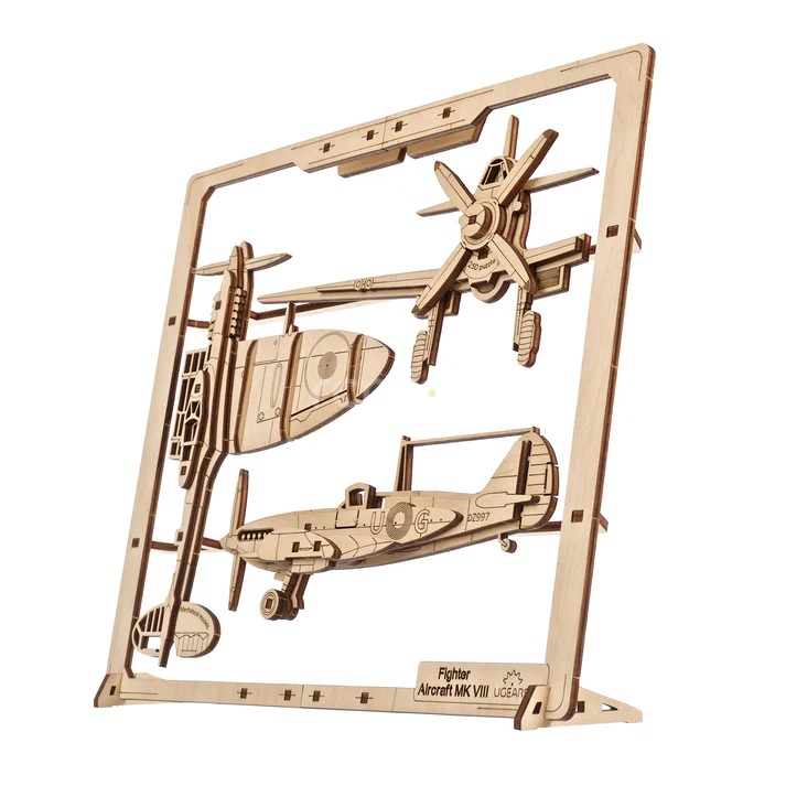 Ugears 2.5D dřevěné mechanické puzzle Stíhací letadlo