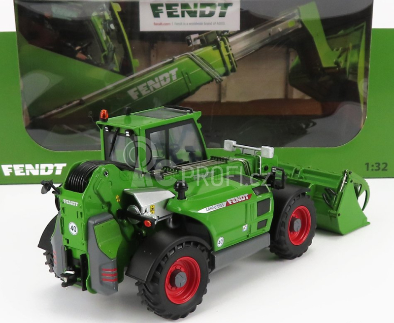 Universal hobbies Fendt T955 Cargo Telescopic Tractor 2010 1:32 Zelená