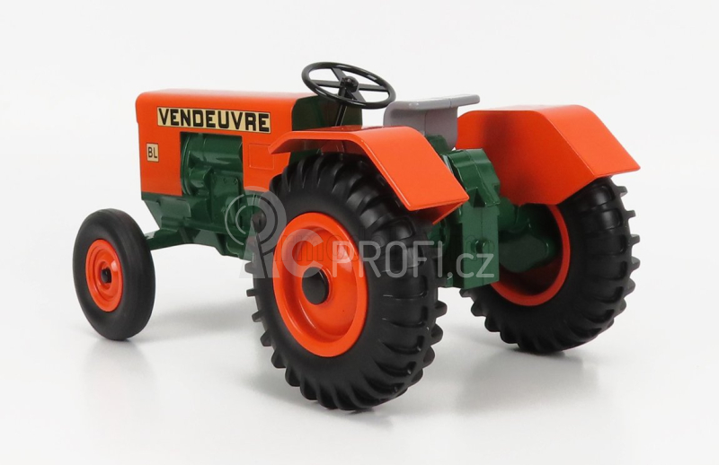 Universal hobbies Vendeuvre Bl V30 Agrodine Tractor 1962 1:16 Orange