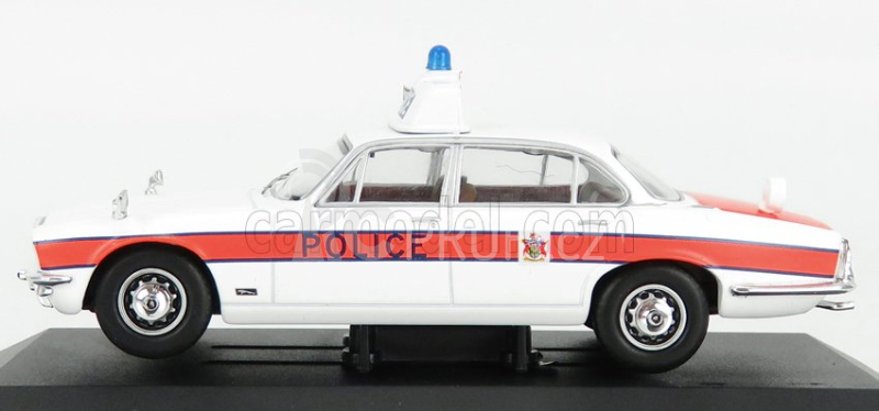 Vanguards Jaguar Xj6 Mkii 4.2l Police 1971 1:43 Bílá Oranžová