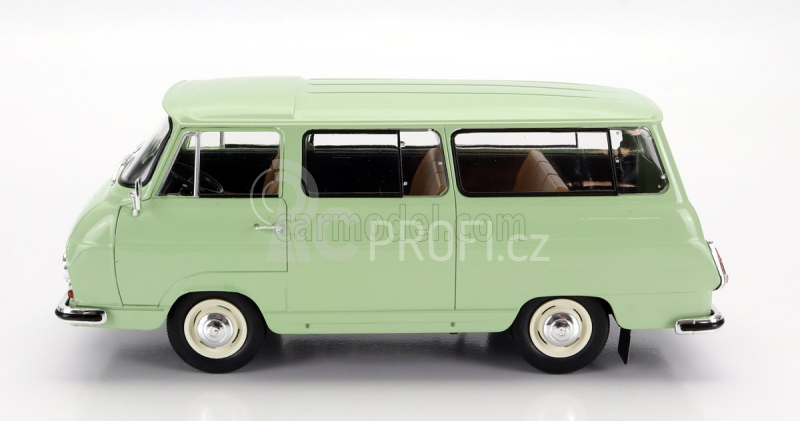 Whitebox Škoda 1203 Minibus 1968 1:24 Světle Zelená