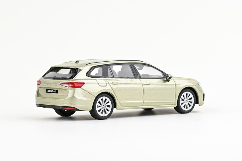 Abrex Škoda Superb IV Combi (2023) 1:43 - Žlutá Ice Tea Metalíza