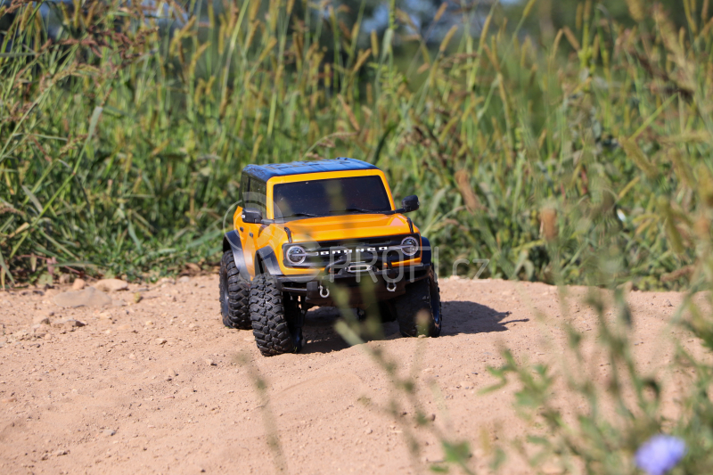 RC auto Traxxas TRX-4 Ford Bronco 2021 TQi 1:10 RTR, červená