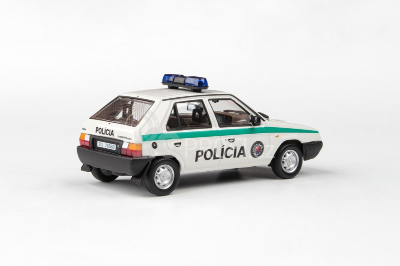 Abrex Škoda Favorit 136L (1988) 1:43 - Polícia SR