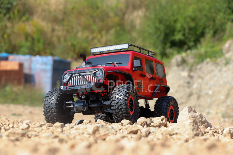 RC auto Jeep WL Toys 104311 + náhradní baterie