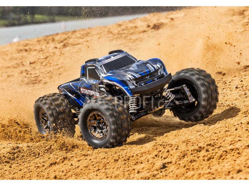 RC auto Traxxas Stampede 1:10 4x4 VXL RTR, červená